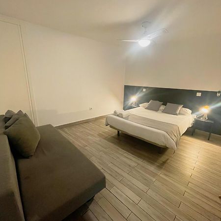 Arce Habitaciones マドリード エクステリア 写真